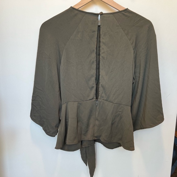 Topshop Women's Slouchy Knot Front Blouse - size 6 - Picture 6 of 9